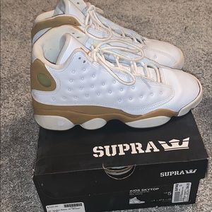 Air Jordan white/wheat 13s